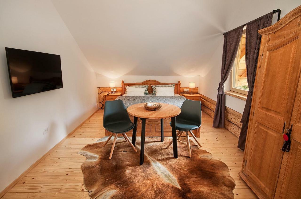 Woods Lodge Plitvice Lakes Dreznik Grad Екстер'єр фото